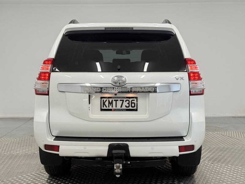 2017 Toyota Land Cruiser Prado VX 2.8D 6AT 4WD image 4