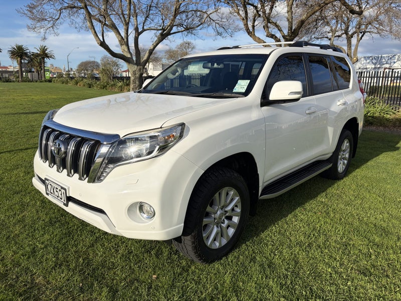 2017 Toyota Land Cruiser Prado VX 2.8D Automati... image 3