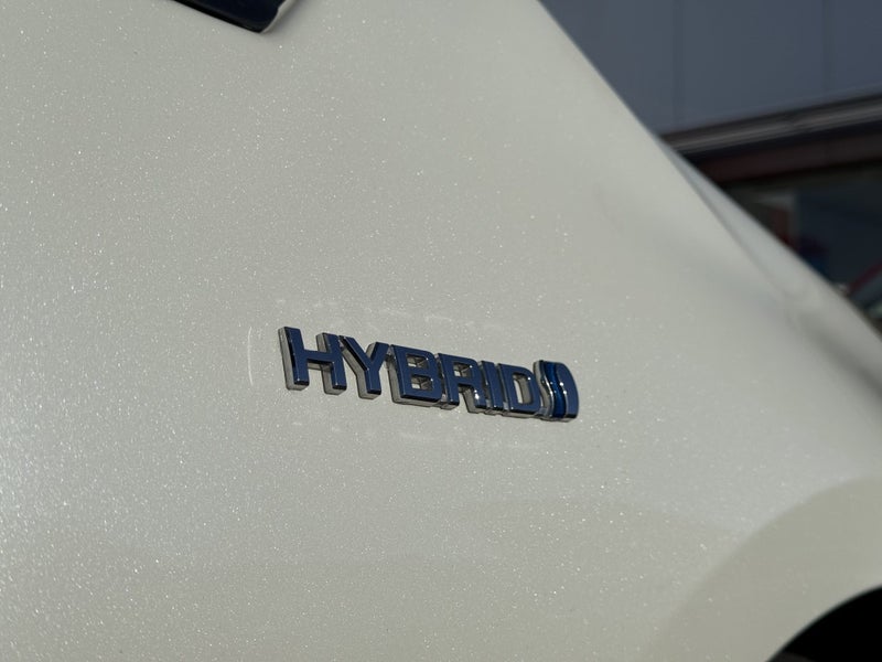 2017 Toyota Prius 1.8 Hybrid S Safety Plus 5 image 3
