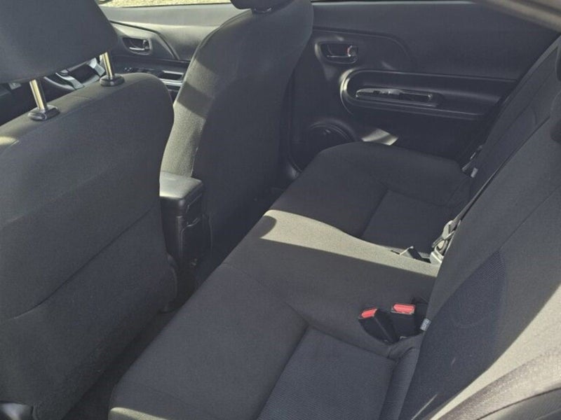 2017 Toyota Prius C SX 1.5P HV ECVT FWD HB/5D/5... image 5