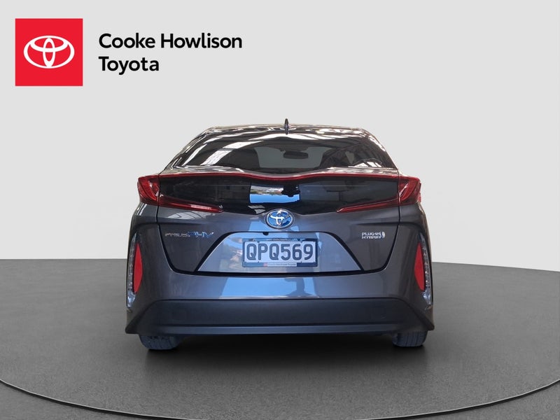 2017 Toyota Prius PHV Plug In Hybrid S Spec image 5