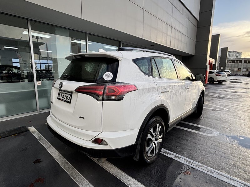 2017 Toyota RAV4 GX 2.5 AWD PETROL POPULAR SUV image 3