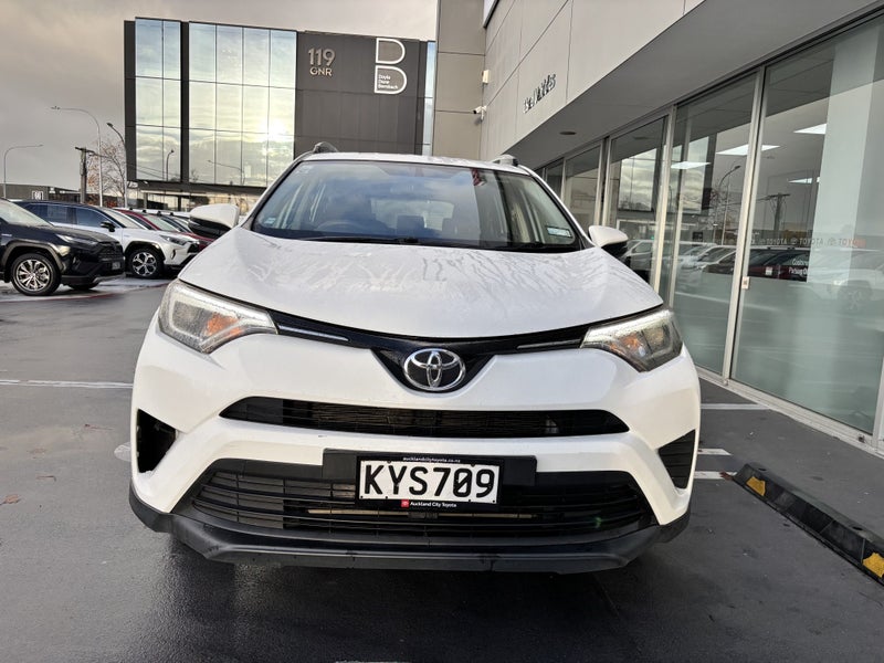 2017 Toyota RAV4 GX 2.5 AWD PETROL POPULAR SUV image 4