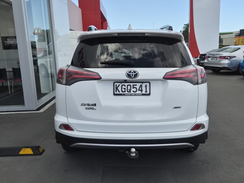 2017 Toyota RAV4 GXL 2.5P AWD Auto image 4