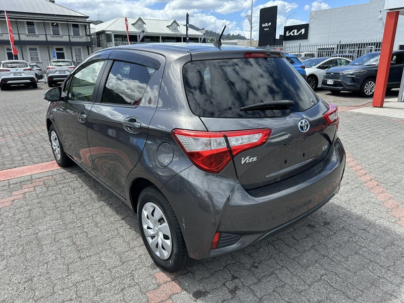 2017 Toyota Vitz 1.5 Hybrid F 5Dr Hatch CVT 2WD - image 5