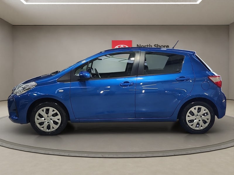 2017 Toyota Yaris 1.3L Petol FWD Hatchback image 4