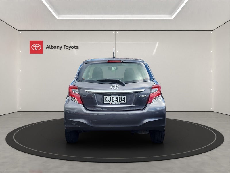 2017 Toyota Yaris GX 1.3P 4AT FWD HB/5D/5S (YRA... image 4