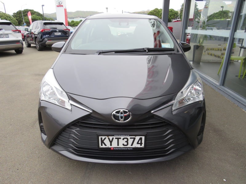 2017 Toyota Yaris GX 1.3P image 3