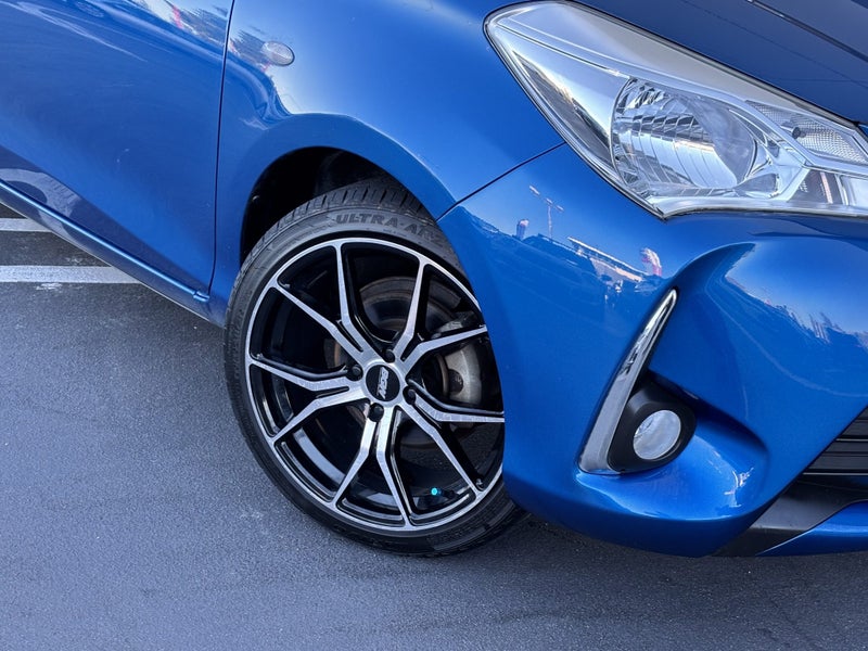 2017 Toyota Yaris SX 1.5 PETROL SPORTY HATCH image 5