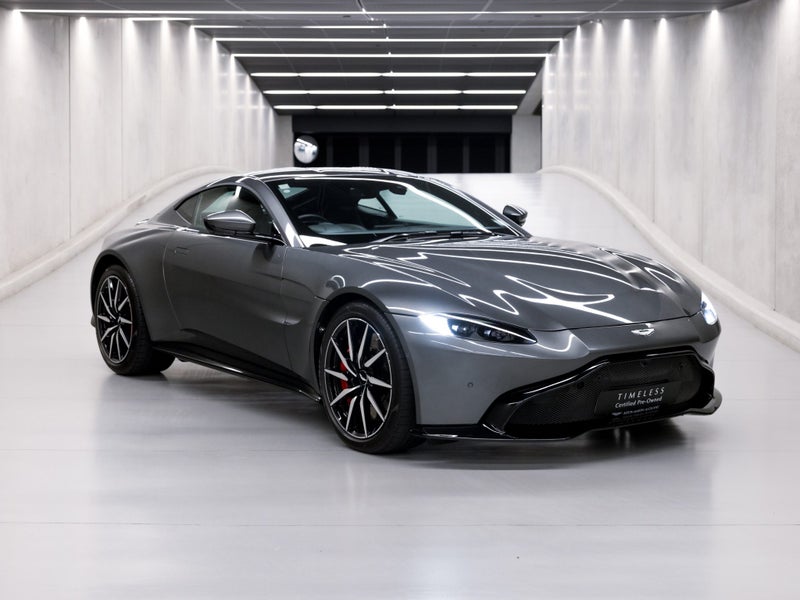 2018 Aston Martin Vantage Coupe image 1