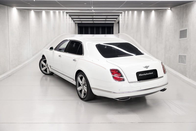 2018 Bentley Mulsanne Speed '1 of 10 by Mulliner' image 3