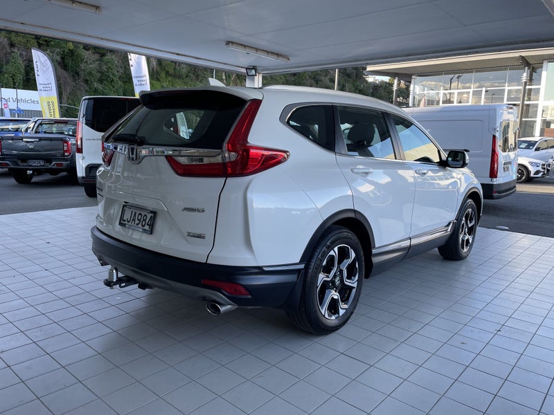 2018 Honda CR-V AWD Touring 1.5PT NZ NEW image 5