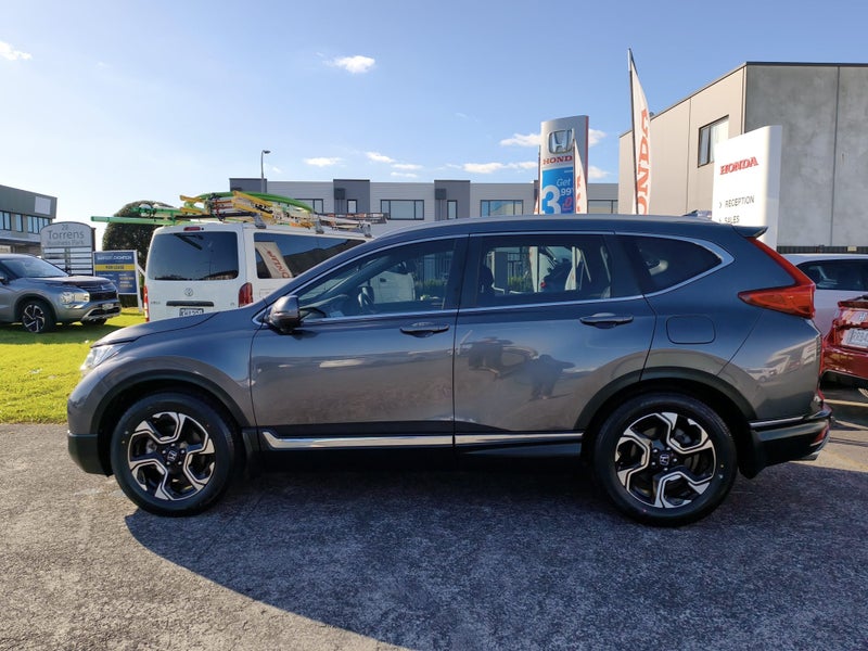 2018 Honda CR-V Touring - NZ New image 2