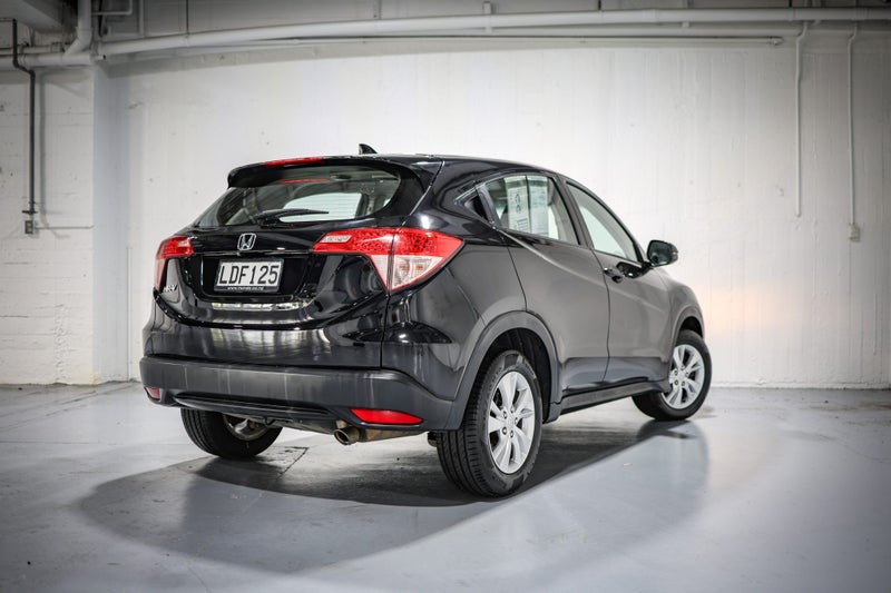 2018 Honda HR-V S image 4