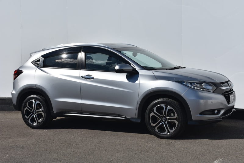 2018 Honda HR-V Sport image 3