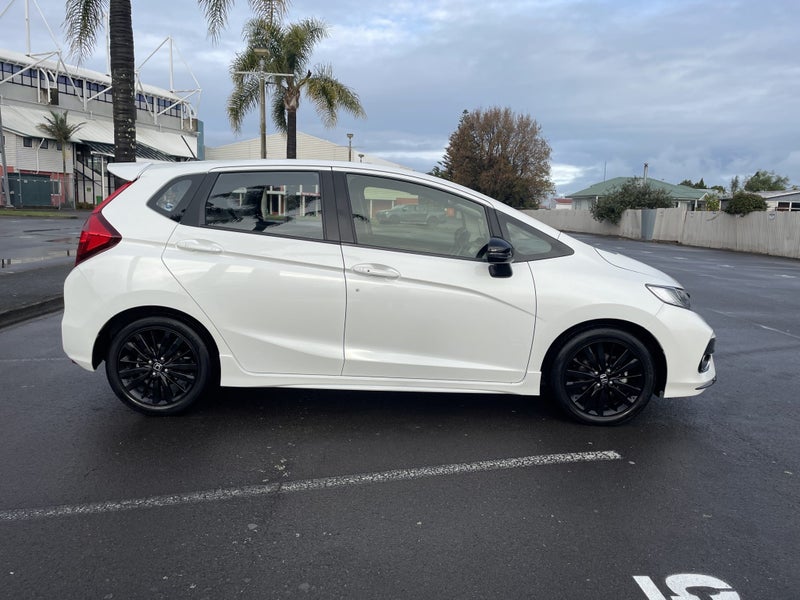2018 Honda Jazz RS 1.5P/CVT NZ NEW image 2