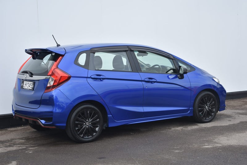 2018 Honda Jazz RS image 4