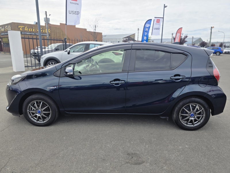 2018 Toyota Aqua 1.5 Hybrid G Soft Leather Sele... image 4