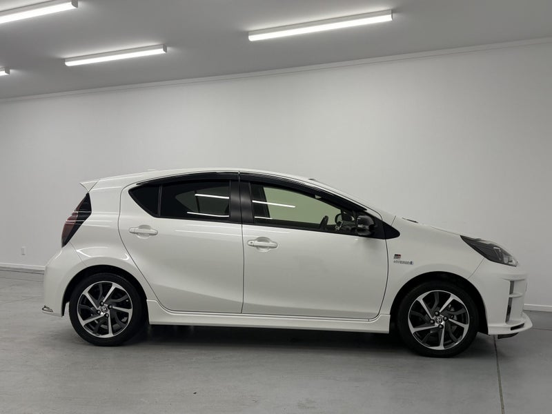 2018 Toyota Aqua 1.5 Hybrid GR Sport image 3