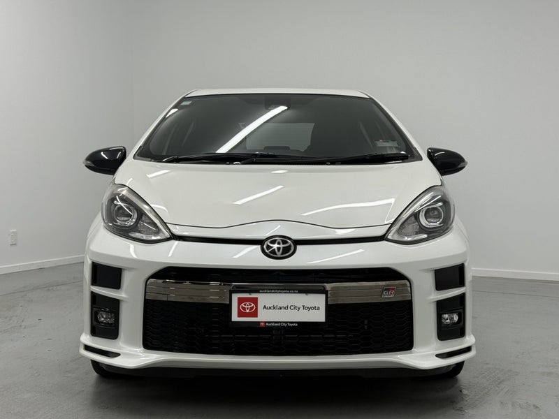 2018 Toyota Aqua 1.5 Hybrid GR Sport image 4