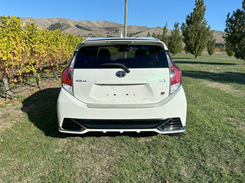 2018 Toyota Aqua 1.5 Hybrid GR Sport Hatch CVT 2WD image 5