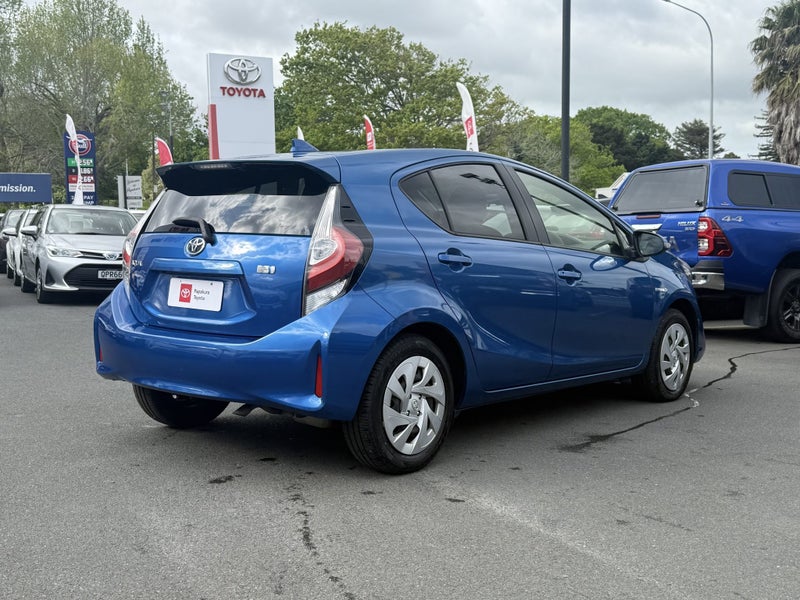 2018 Toyota Aqua 1.5 Hybrid S image 3