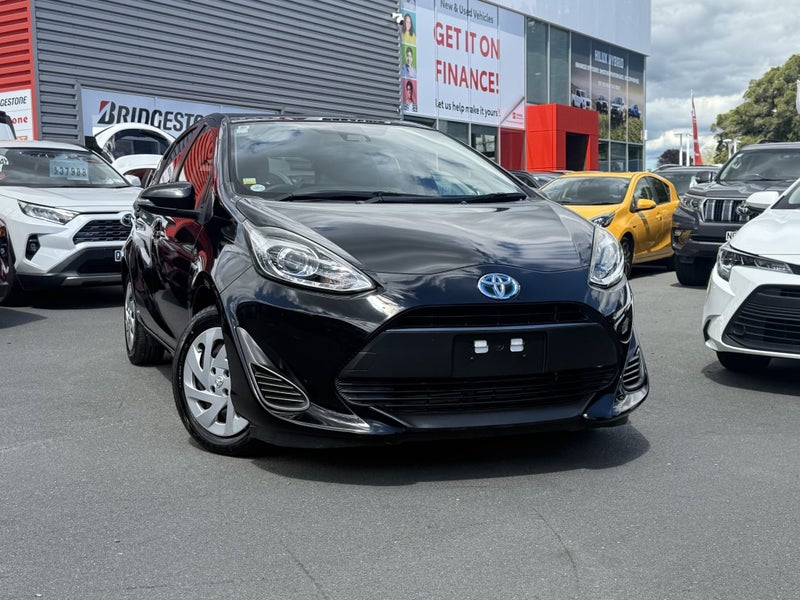 2018 Toyota Aqua 1.5 Hybrid S image 5