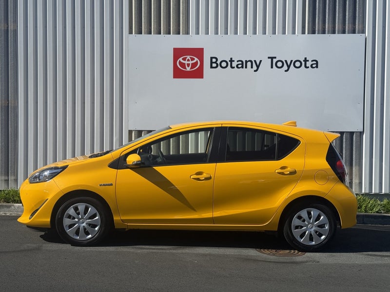 2018 Toyota Aqua 1.5 Hybrid S 5 Dr Hatch CVT 2WD image 4