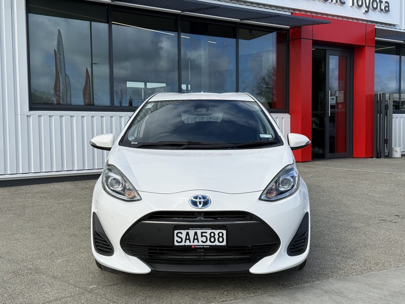 2018 Toyota Aqua 1.5 Hybrid S 5 Dr Hatch CVT 2WD image 3