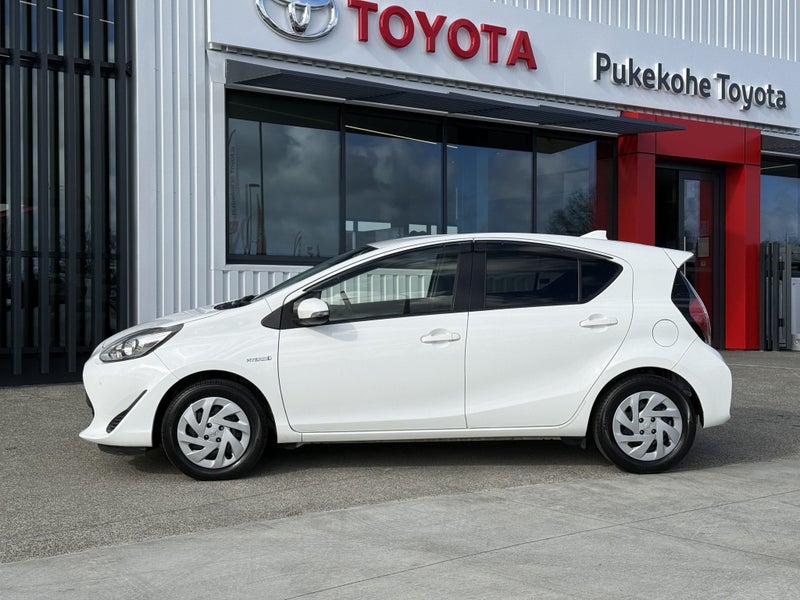 2018 Toyota Aqua 1.5 Hybrid S 5 Dr Hatch CVT 2WD image 4