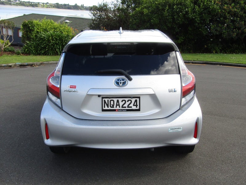 2018 Toyota Aqua 1.5 Hybrid S 5 Dr Hatch CVT 2WD image 5