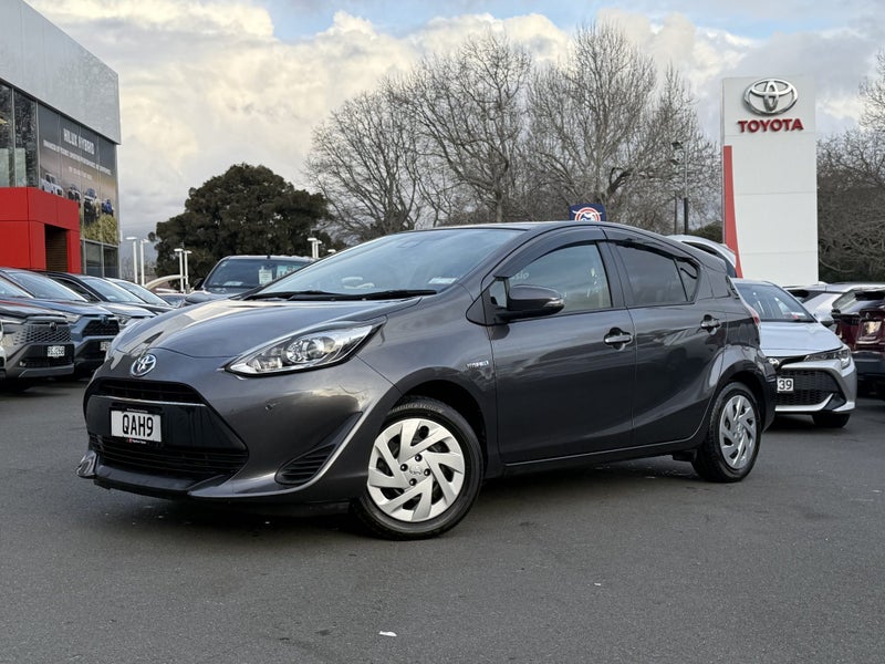 2018 Toyota Aqua 1.5 Hybrid S image 2