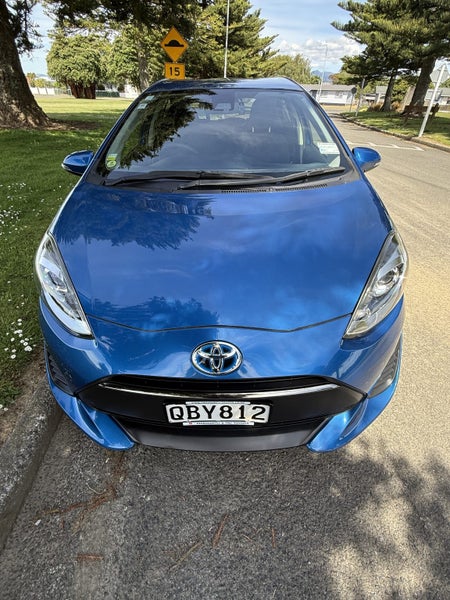 2018 Toyota Aqua 1.5 Hybrid S Automatic Hatch image 5