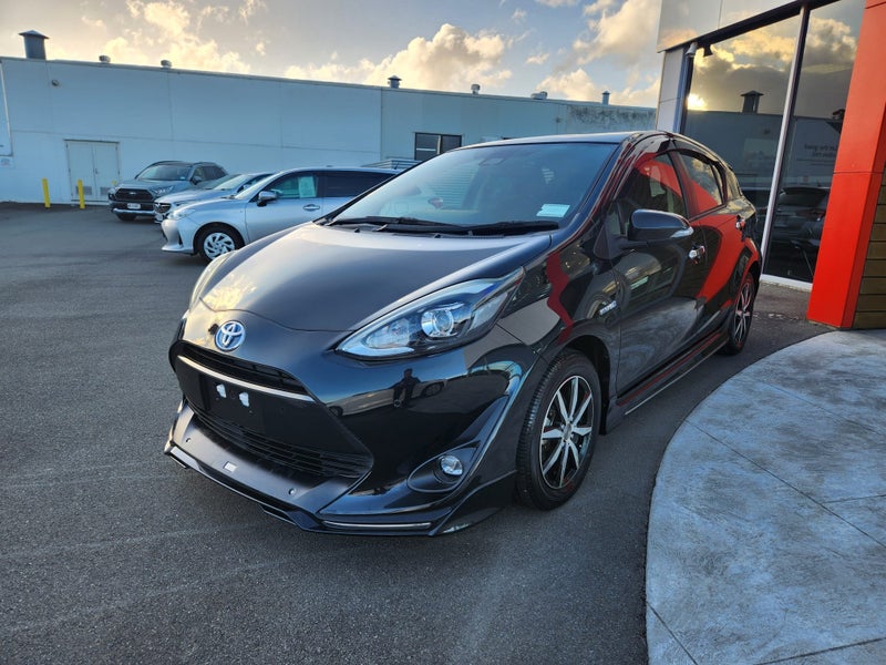 2018 Toyota Aqua 1.5 Hybrid S Automatic Hybrid... image 3