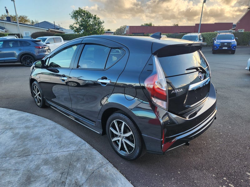 2018 Toyota Aqua 1.5 Hybrid S Automatic Hybrid... image 5