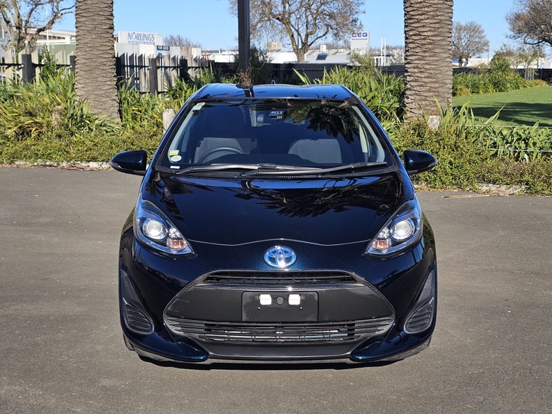 2018 Toyota Aqua 1.5 Hybrid S Hatch - Certified... image 2
