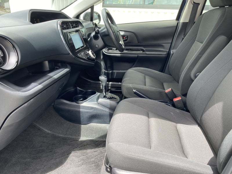 2018 Toyota Aqua 1.5 Hybrid S Style Black 5 Dr... image 5