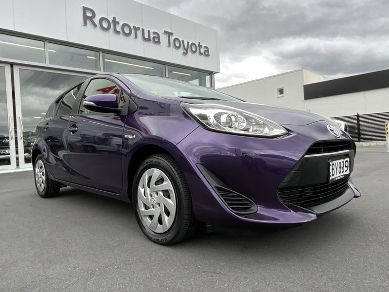 2018 Toyota Aqua 1.5 Hybrid S - What a great co... image 1