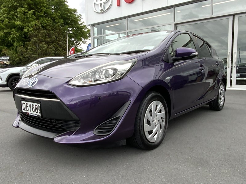 2018 Toyota Aqua 1.5 Hybrid S - What a great co... image 5