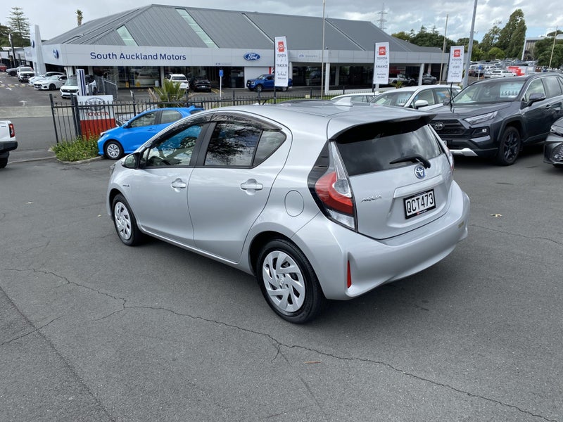 2018 Toyota Aqua 1.5P Hybrid S 5 Dr Hatch image 5