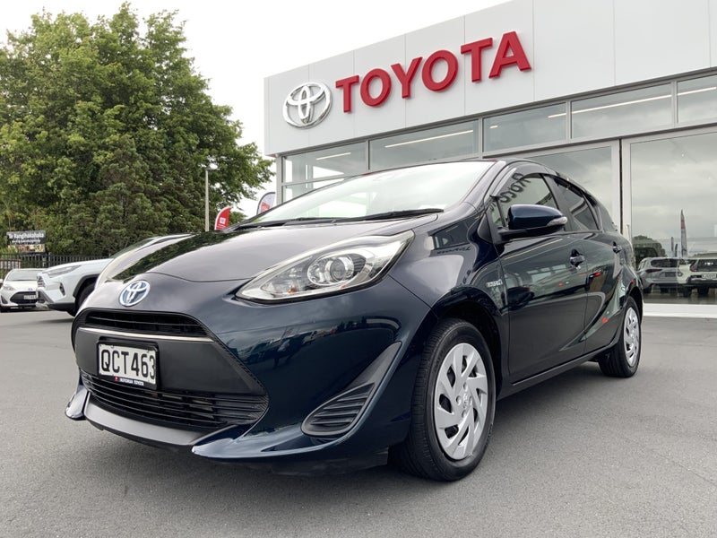 2018 Toyota Aqua Certified image 4