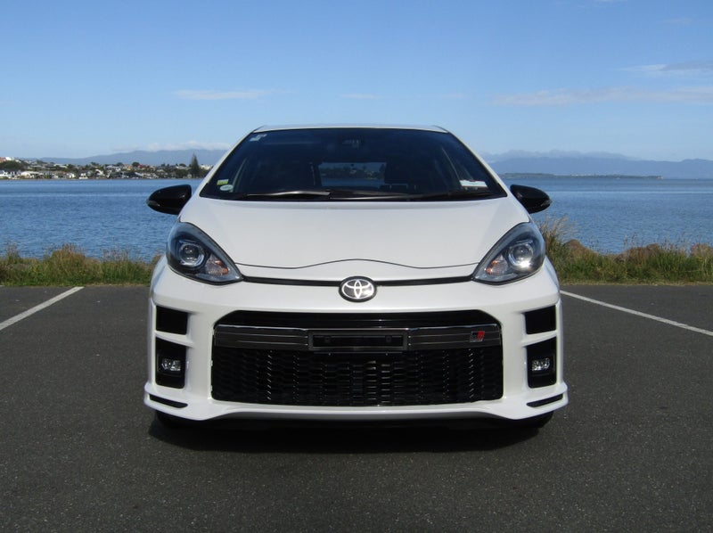 2018 Toyota Aqua GR Sport 1.5P Hybrid image 2