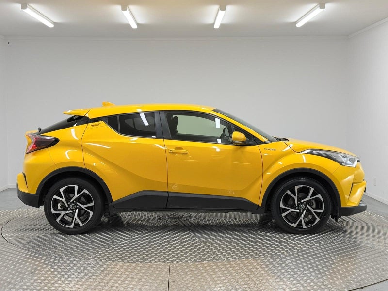 2018 Toyota C-HR 1.2PT image 2