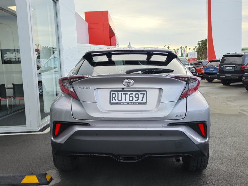 2018 Toyota C-HR 1.2PT Auto image 4