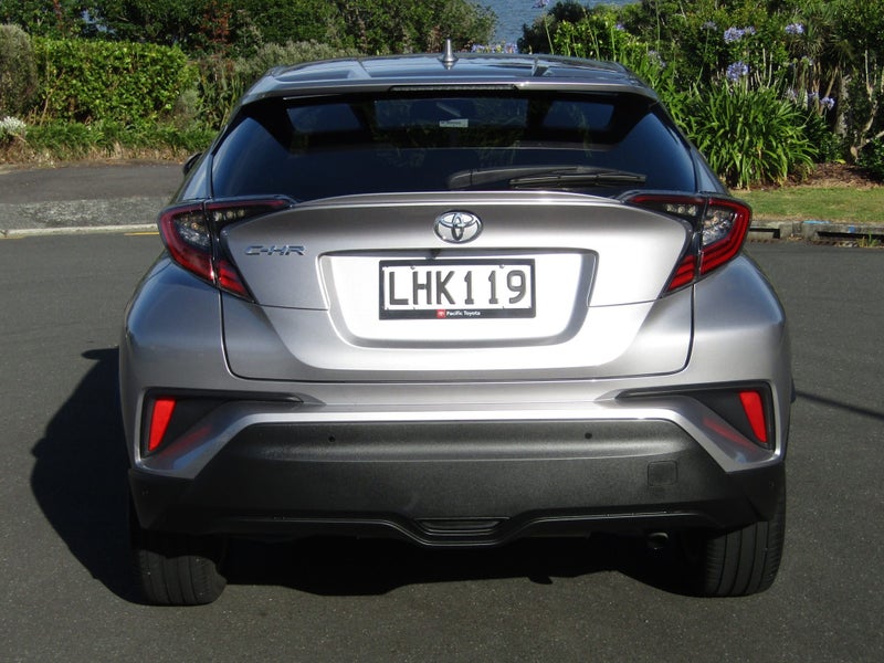 2018 Toyota C-HR 1.2PT CVT FWD image 5