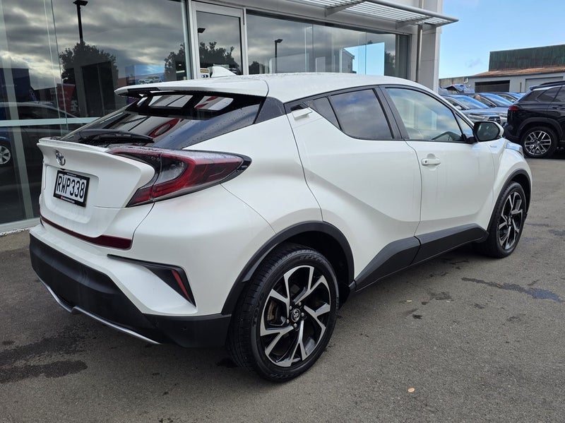 2018 Toyota C-HR 1.2PT CVT FWD SUV/5D/5S image 5