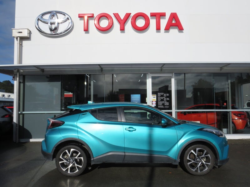 2018 Toyota C-HR 1.2PT CVT FWD SUV/5D/5S image 4