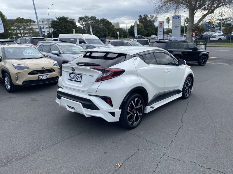 2018 Toyota C-HR 1.8 Hybrid G image 2