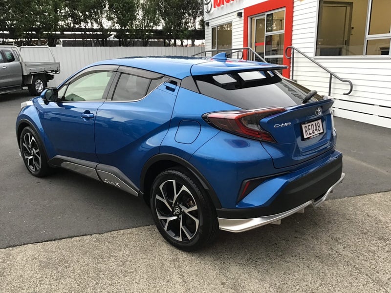 2018 Toyota C-HR 1.8 Hybrid G 5 Dr SUV image 5