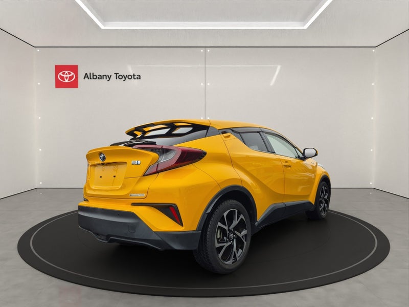 2018 Toyota C-HR 1.8 Hybrid G 5 Dr SUV CVT FWD... image 3